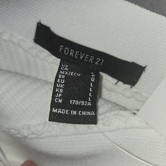 Forever 21 White Ribbed Cross-Back Tank Top - Picture 2 of 4